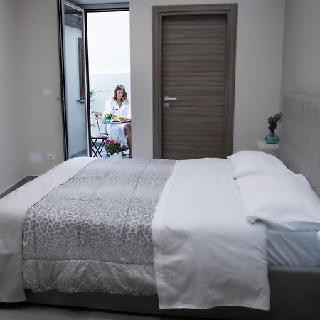 Bed and Breakfast Le Mirage Boutique II à Reggio de Calabre Extérieur photo